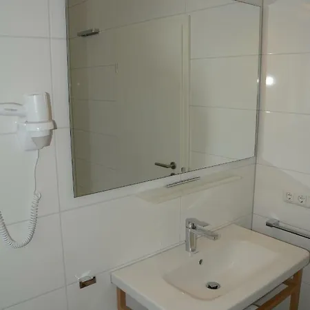 Aparthotel Alpina *
