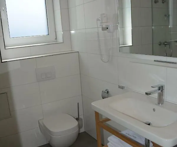 Apart Otel Alpina 3*
